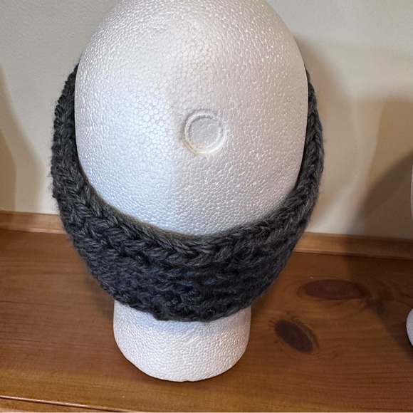 Unisex, chunky charcoal, hand knit, headband/ear warmer band. 4” x 22”. - Picture 5 of 10